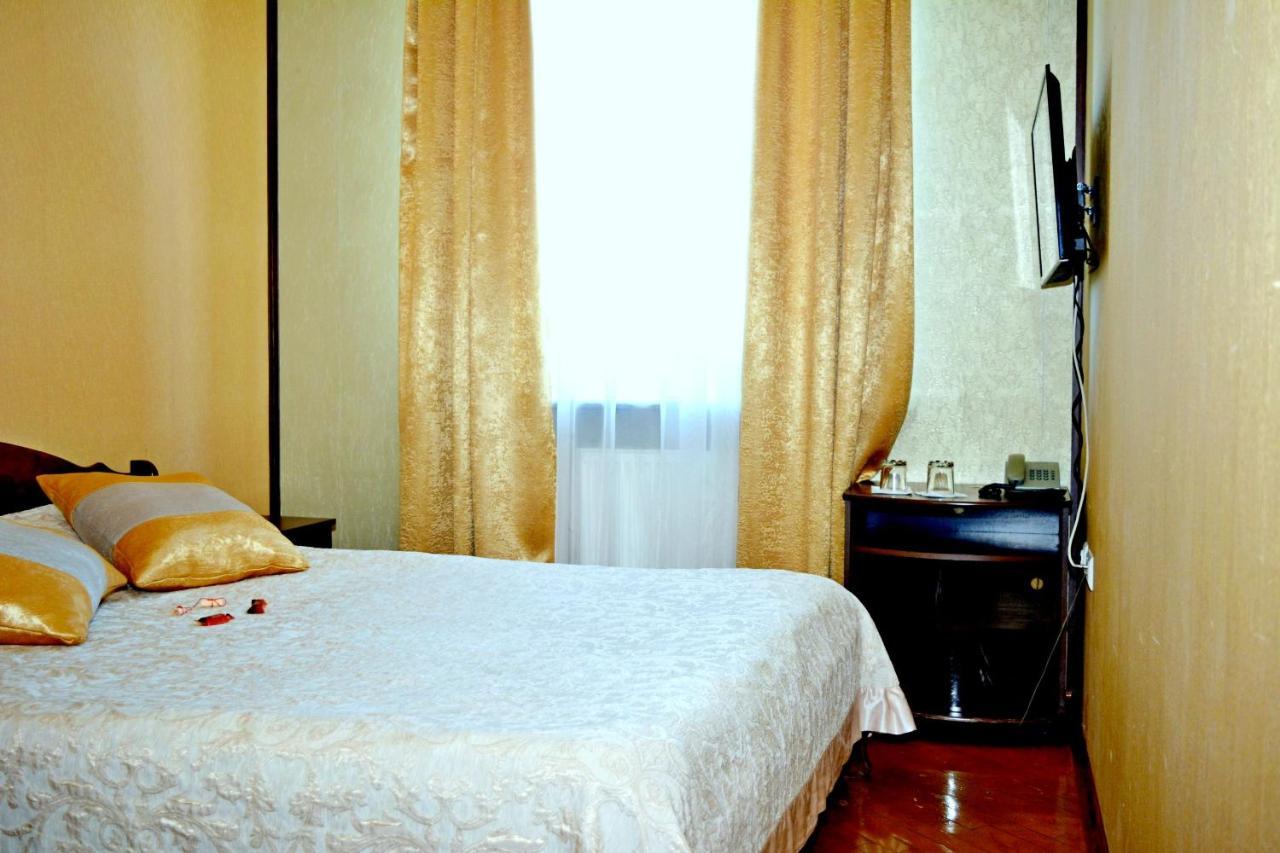 Argo Hotel ลวีฟ ภายนอก รูปภาพ