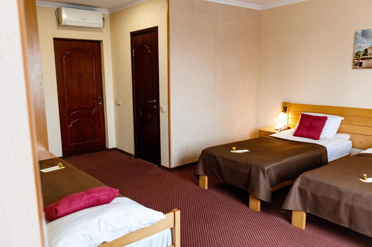Argo Hotel ลวีฟ ภายนอก รูปภาพ