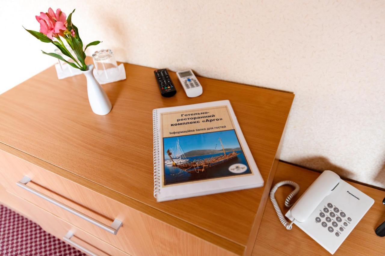 Argo Hotel ลวีฟ ภายนอก รูปภาพ